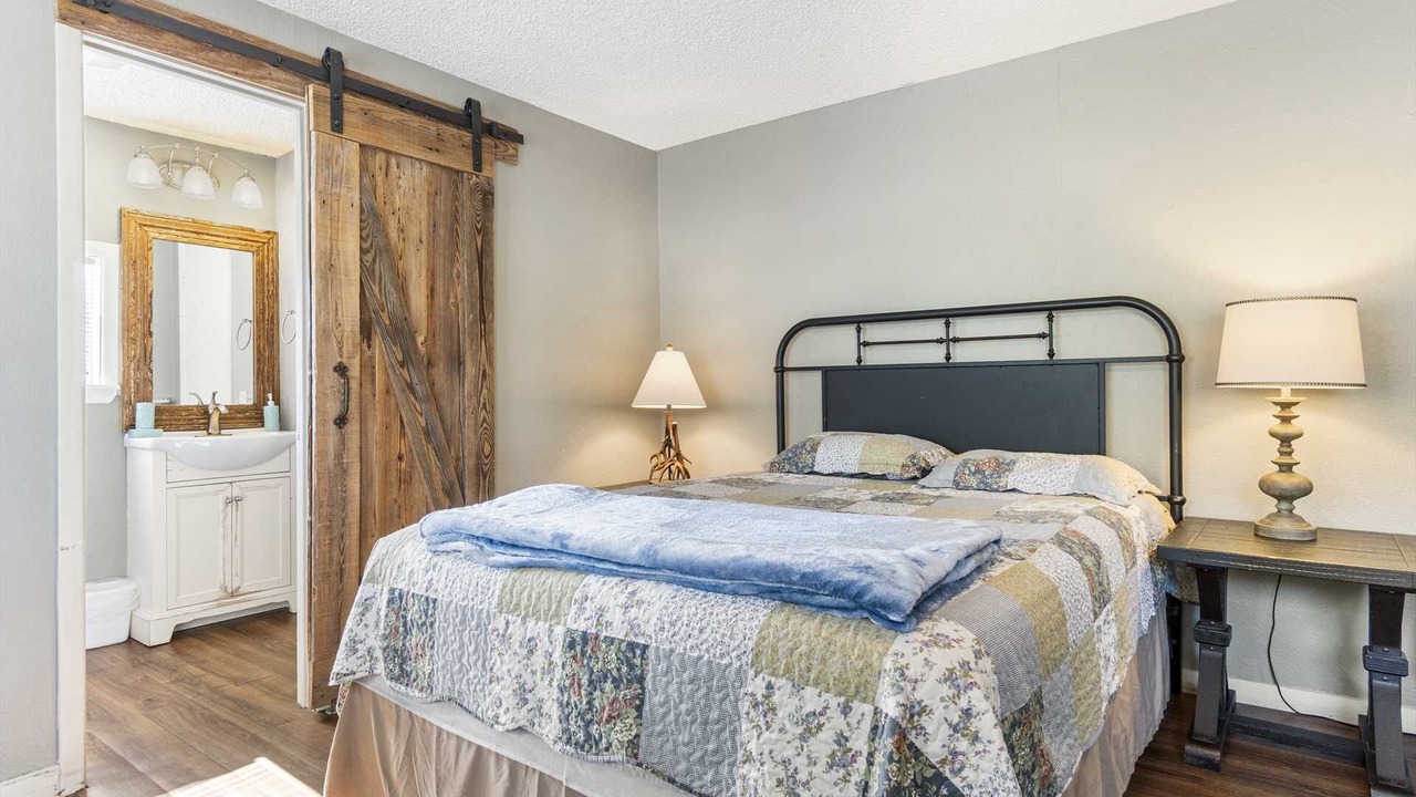 Photo of Bedroom in Medina