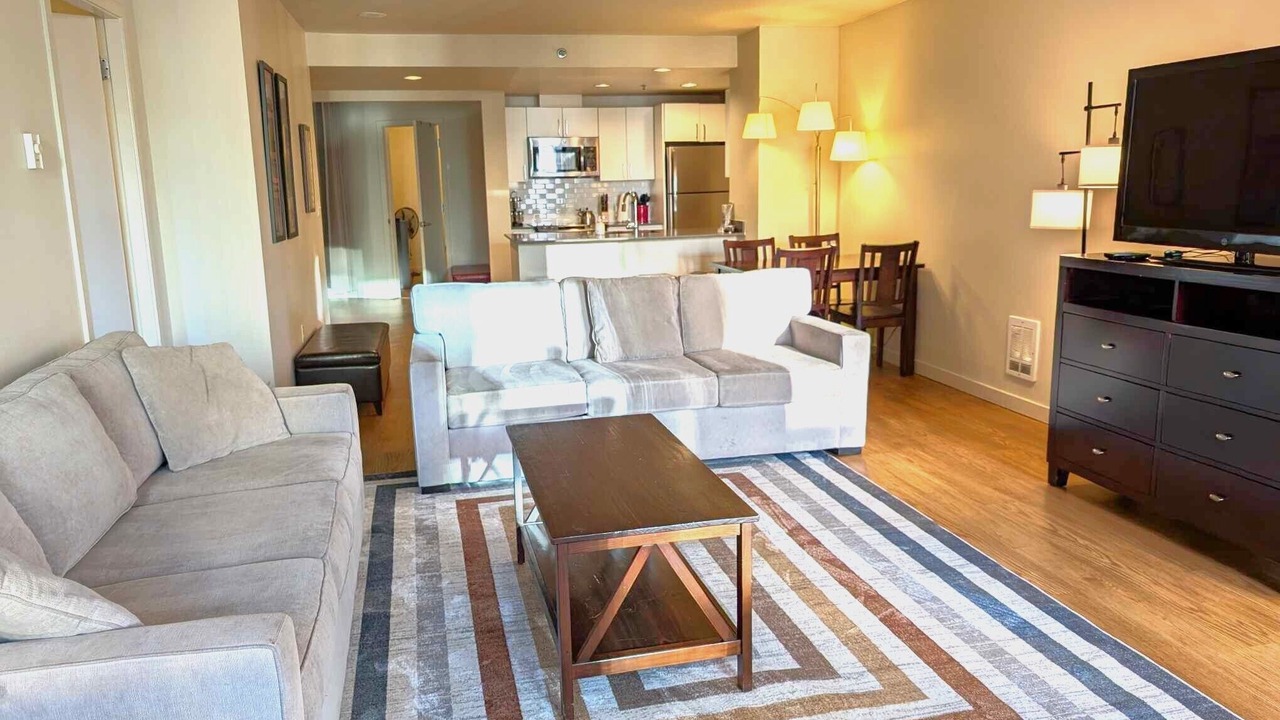 Photo of Livingroom in Downtown Seattle