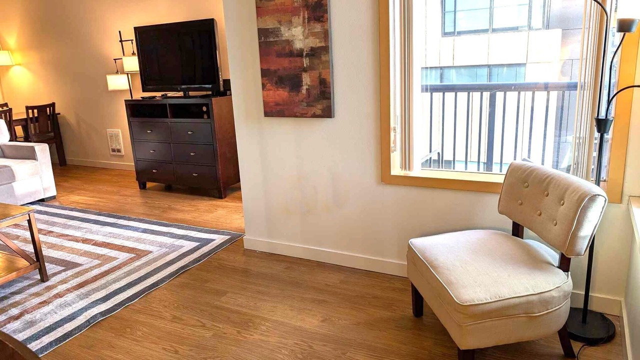 Photo of Livingroom in Downtown Seattle