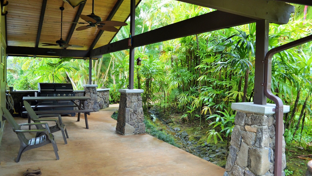 Photo of Others in Kahalu u