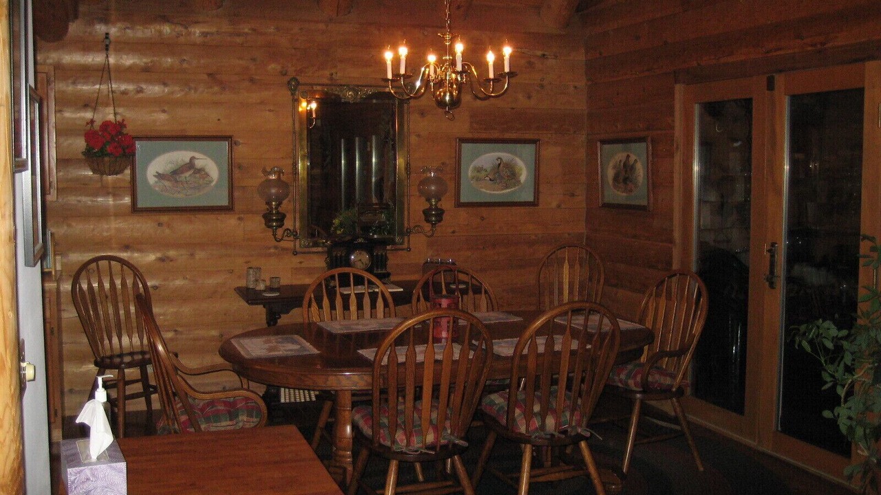 Photo of Others in Hollister