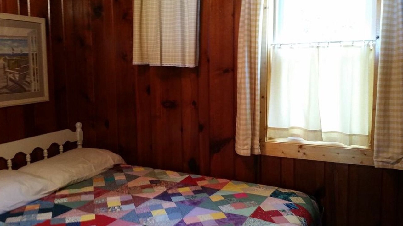 Photo of Bedroom in Houghton Lake