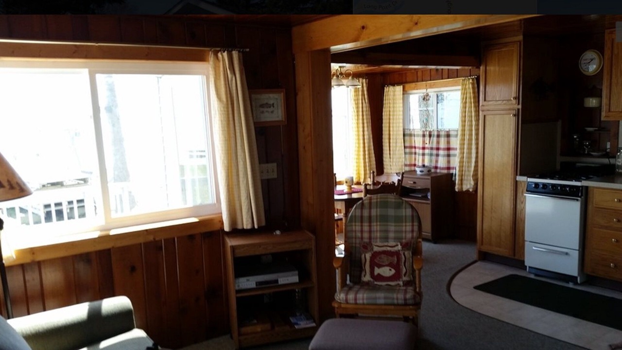 Photo of Livingroom in Houghton Lake