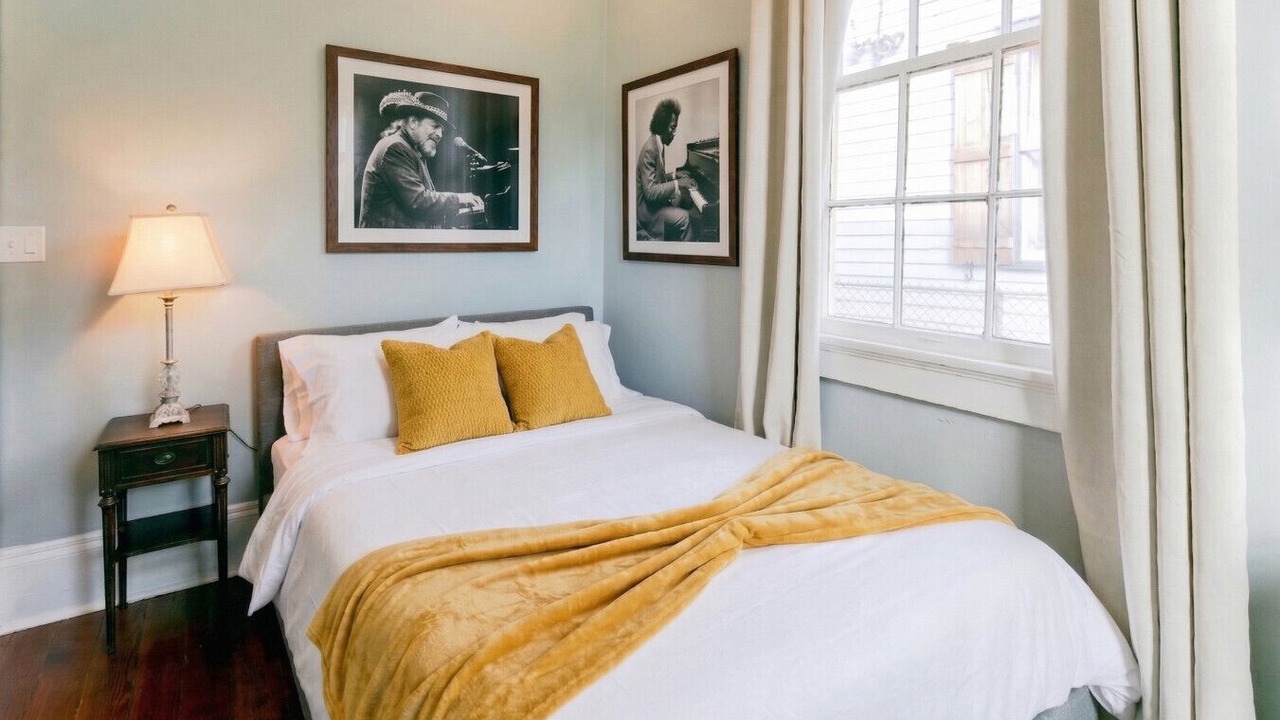 Photo of Bedroom in Seventh Ward