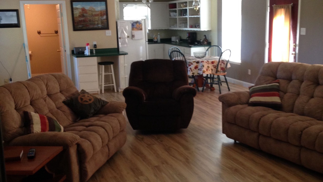 Photo of Livingroom in Tyler