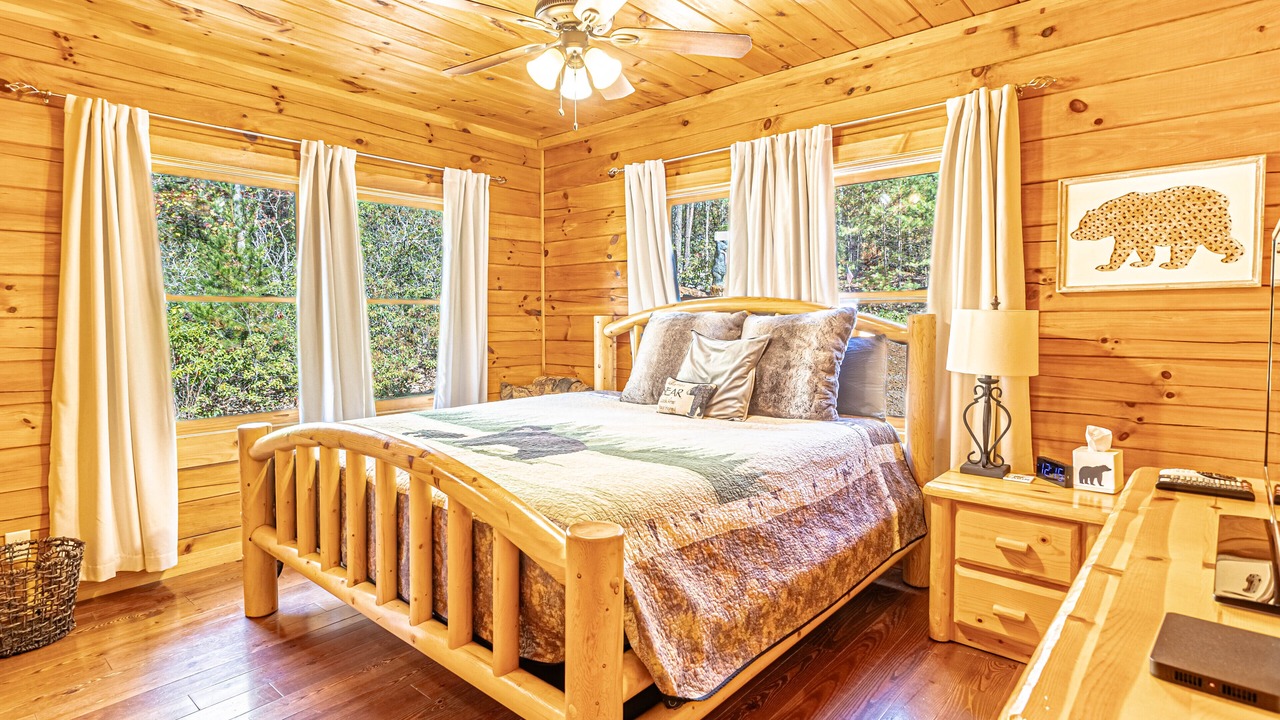Photo of Bedroom in Lake Lure