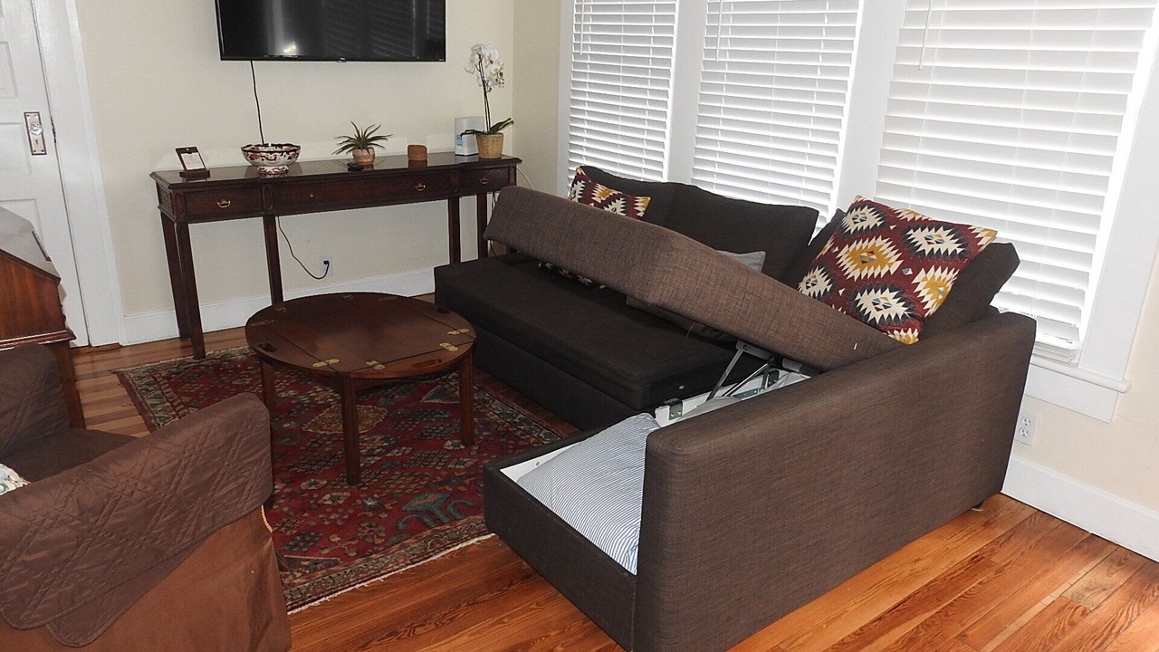 Photo of Livingroom in Downtown Historic District