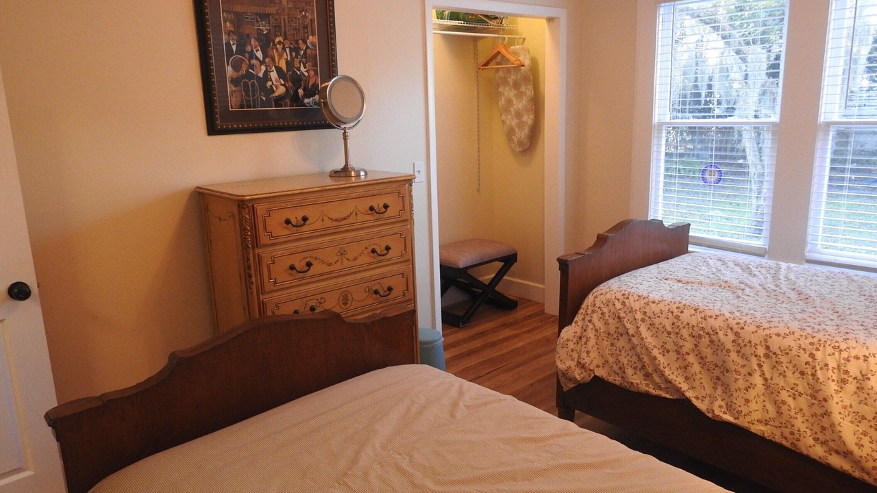 Photo of Bedroom in Downtown Historic District