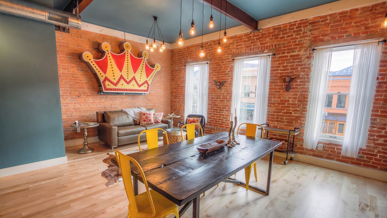 Photo of Livingroom in Heart of Missoula