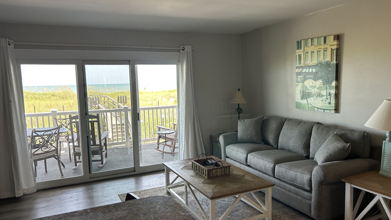 Photo of Livingroom in North Carolina Coast