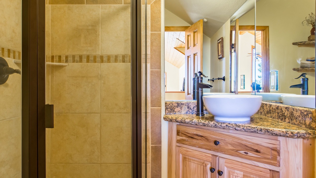 Photo of Bathroom in Woodland Park