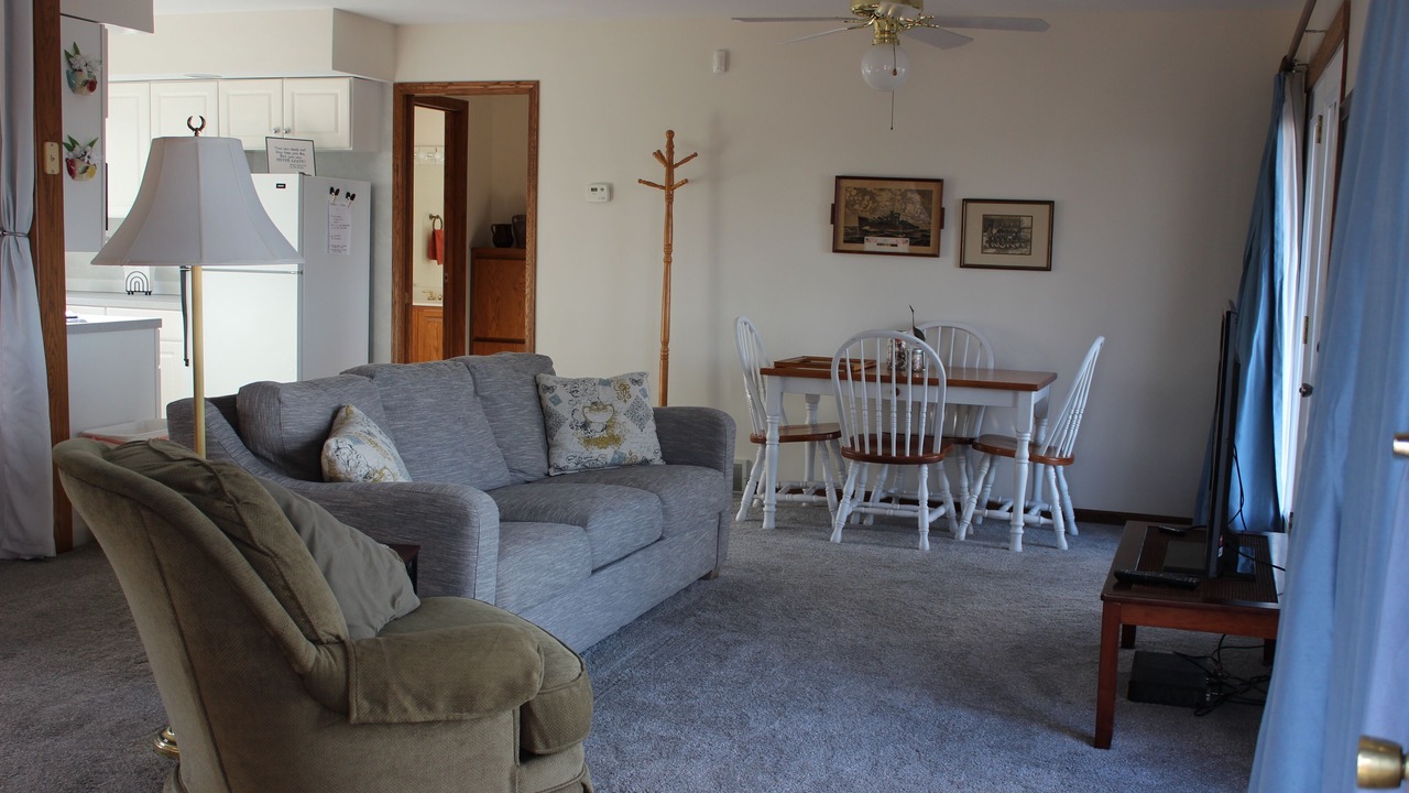 Photo of Livingroom in Hannibal