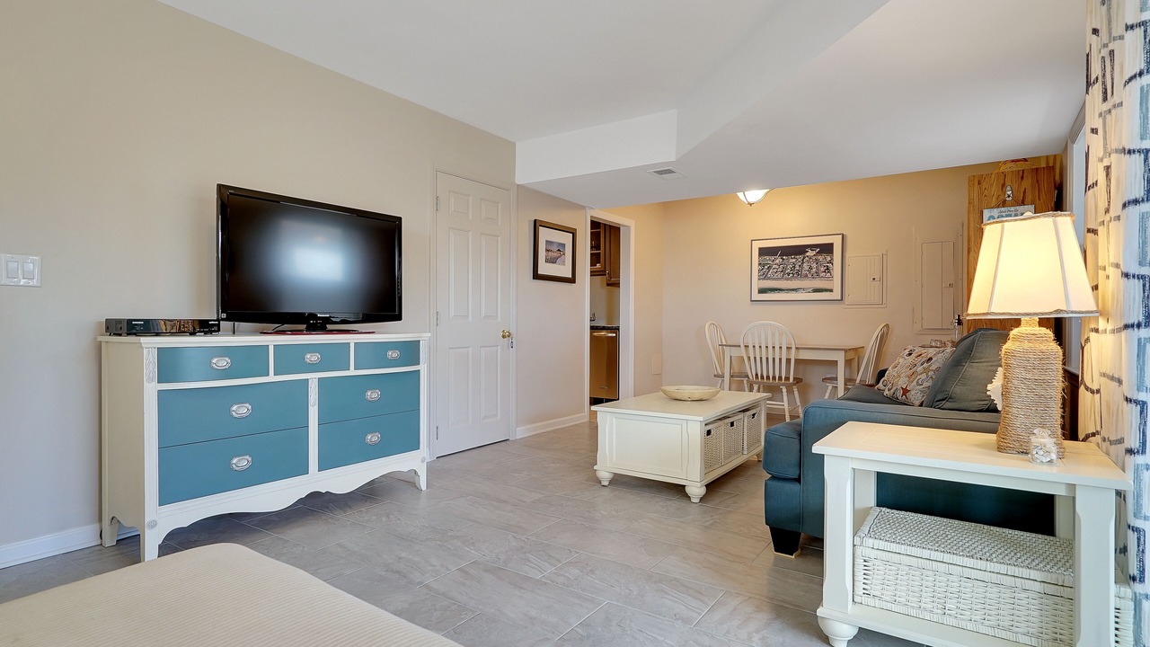 Photo of Livingroom in Ortley Beach