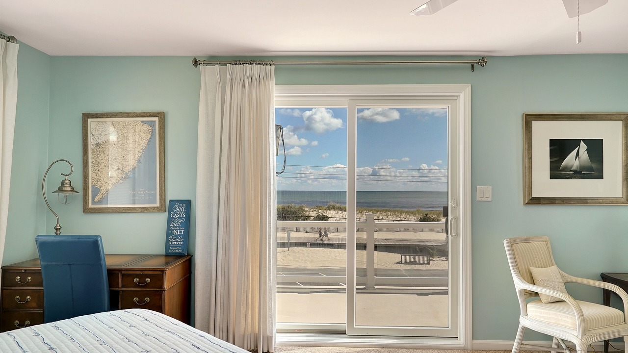 Photo of Bedroom in Ortley Beach