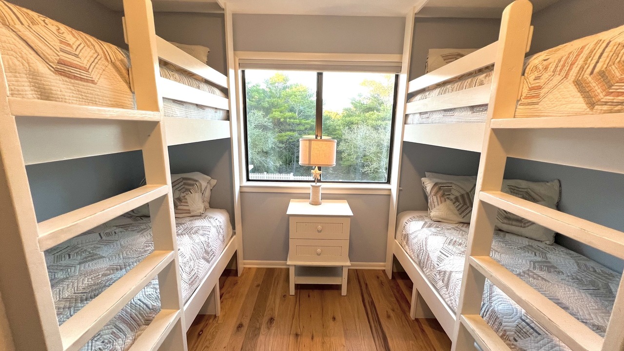 Photo of Bedroom in Gulf Trace