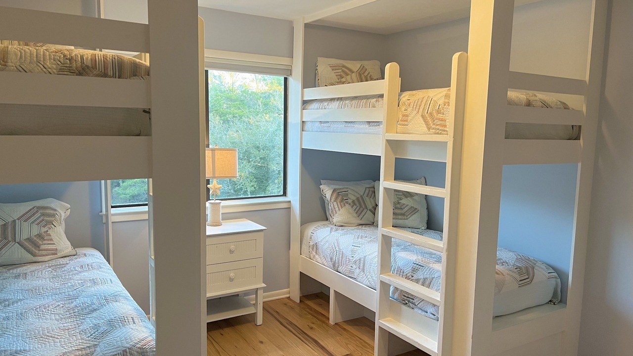 Photo of Bedroom in Gulf Trace