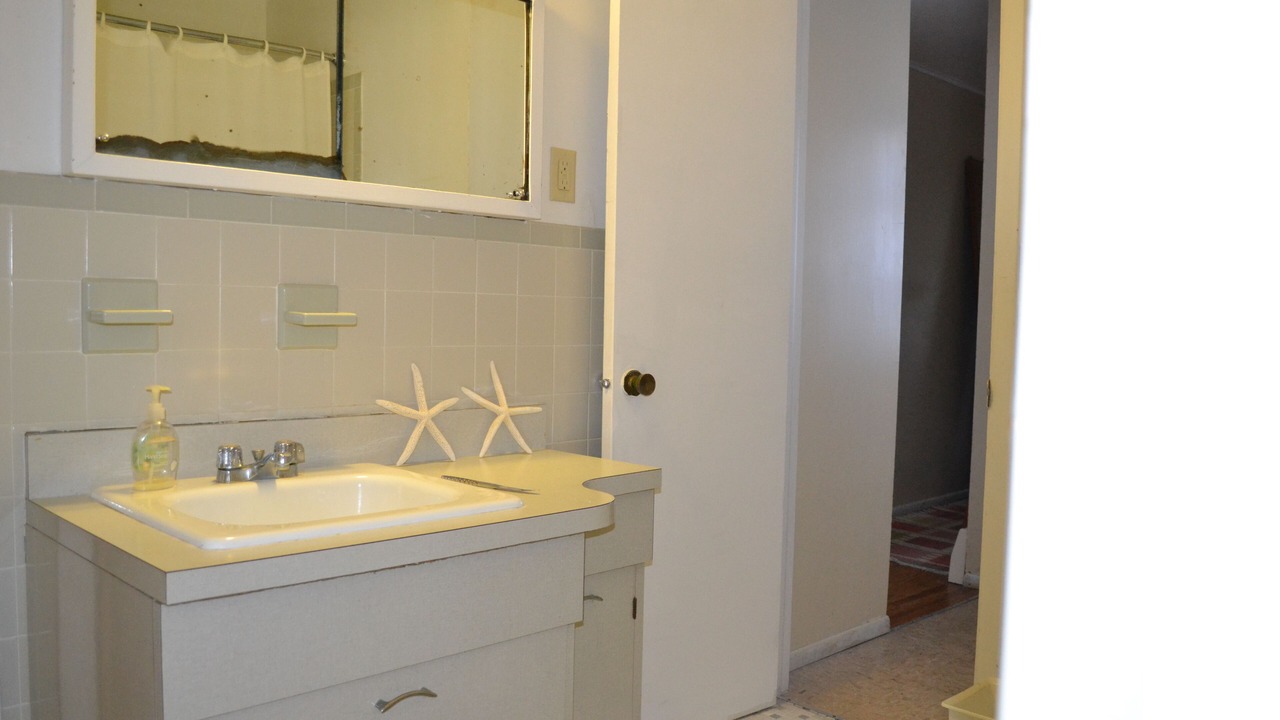 Photo of Bathroom in Harvey Cedars