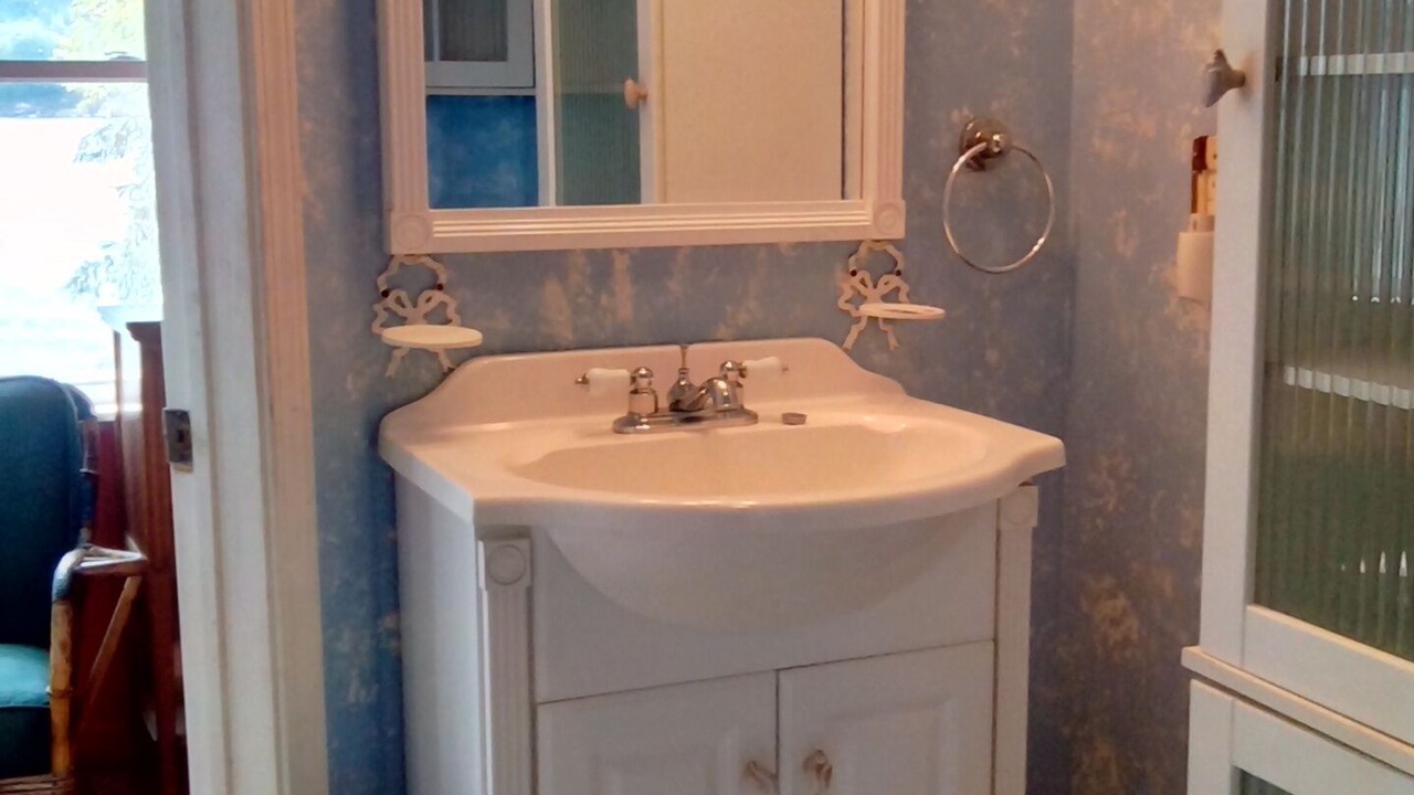 Photo of Bathroom in Town of Jerusalem