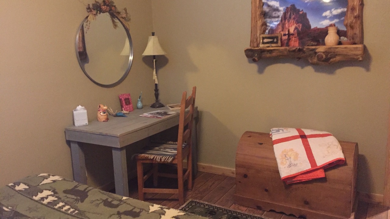 Photo of Bedroom in Canyon
