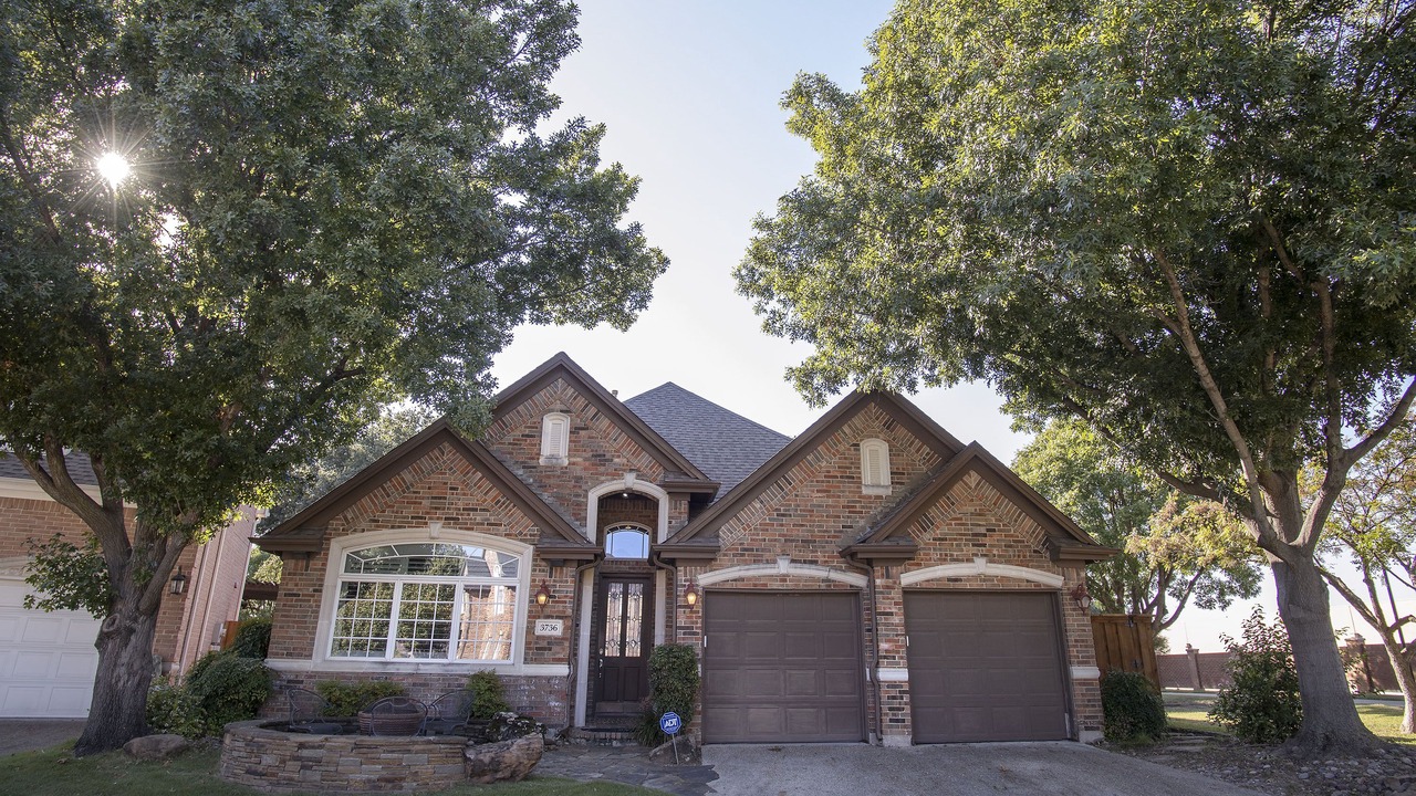 Photo of Outdoor in Addison