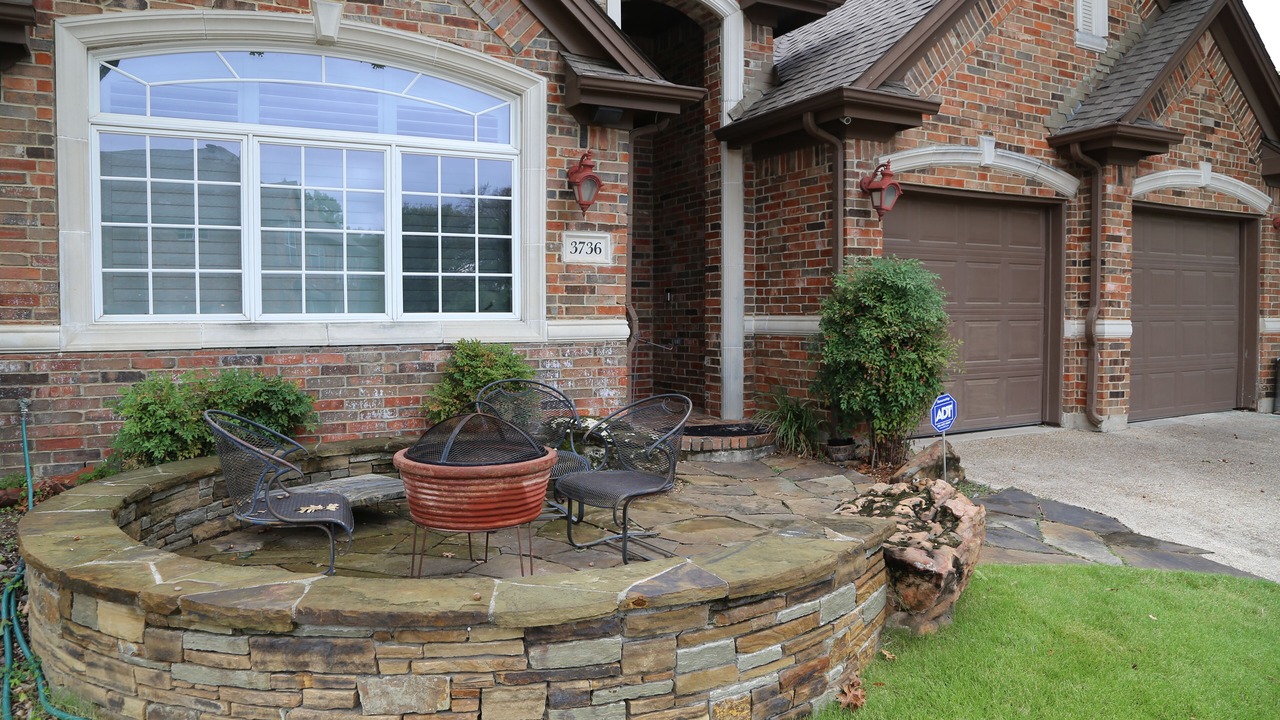 Photo of Patio Balcony in Addison