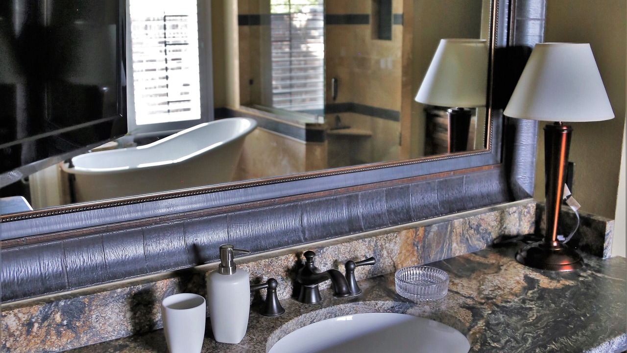Photo of Bathroom in Addison