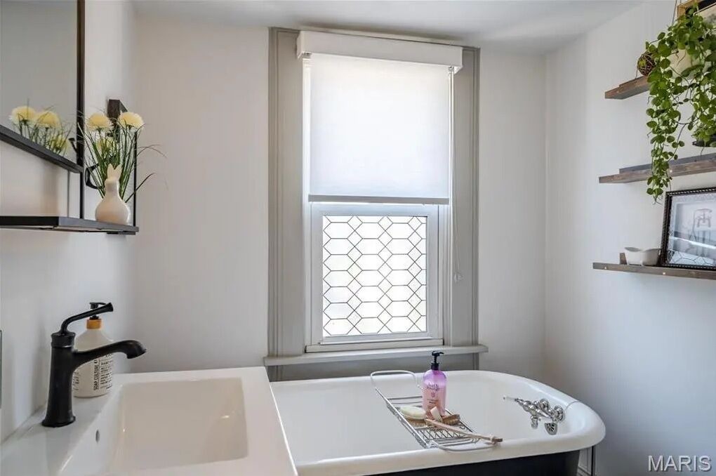 Photo of Bathroom in Camdenton