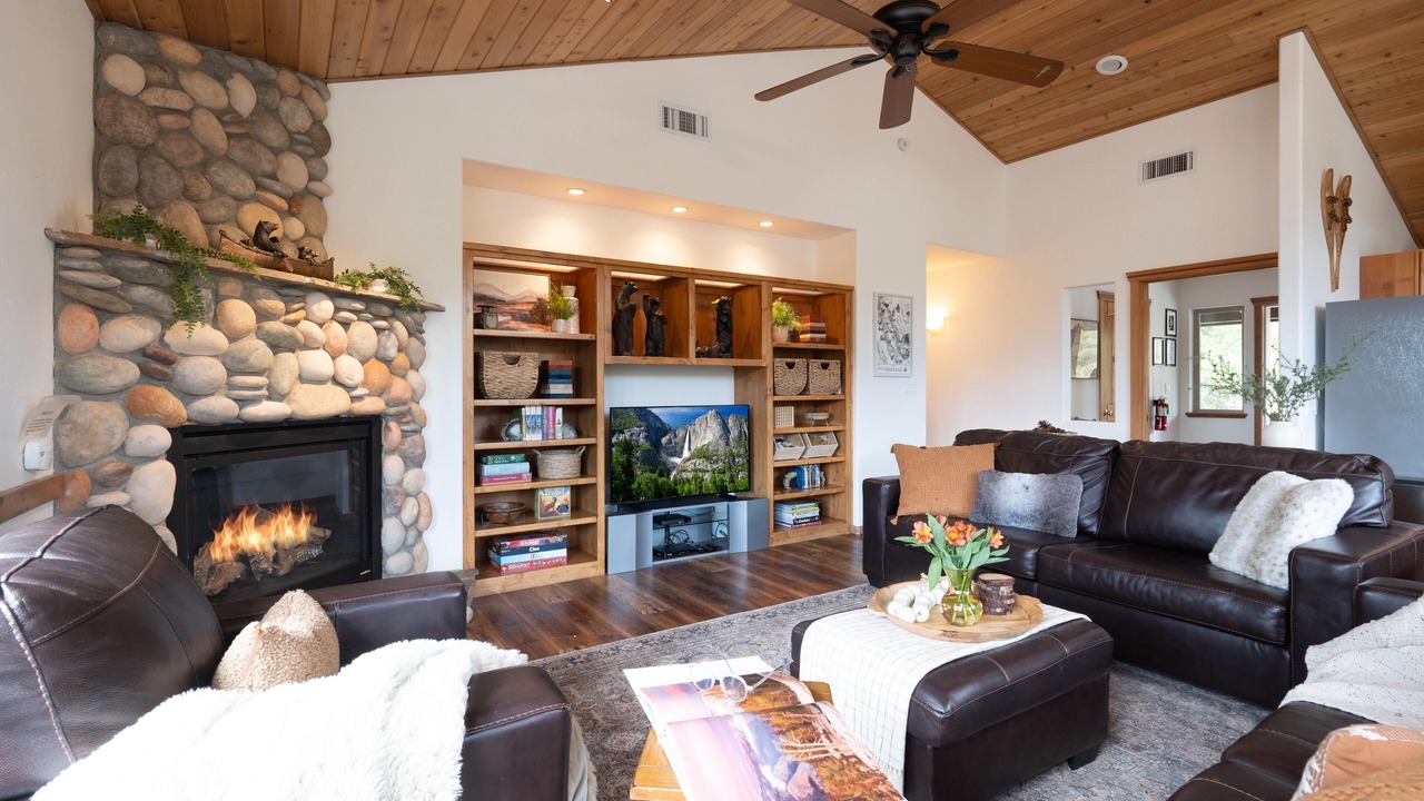 Photo of Livingroom in Yosemite National Park