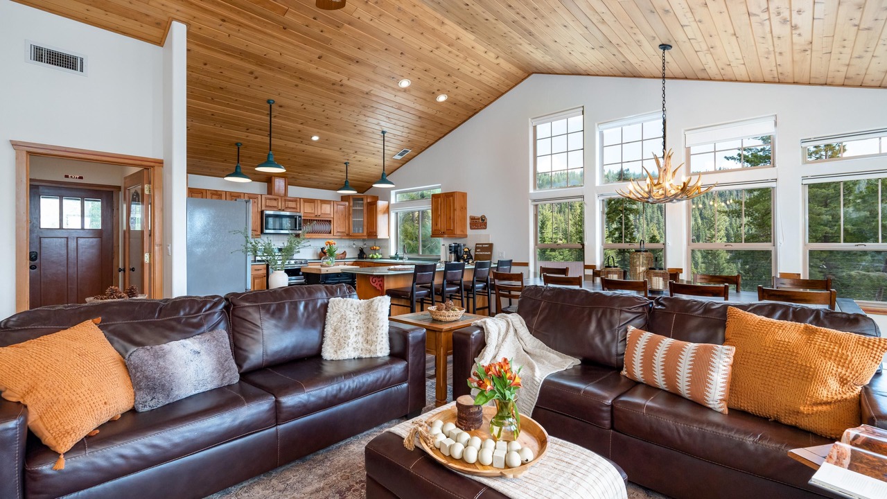 Photo of Livingroom in Yosemite National Park
