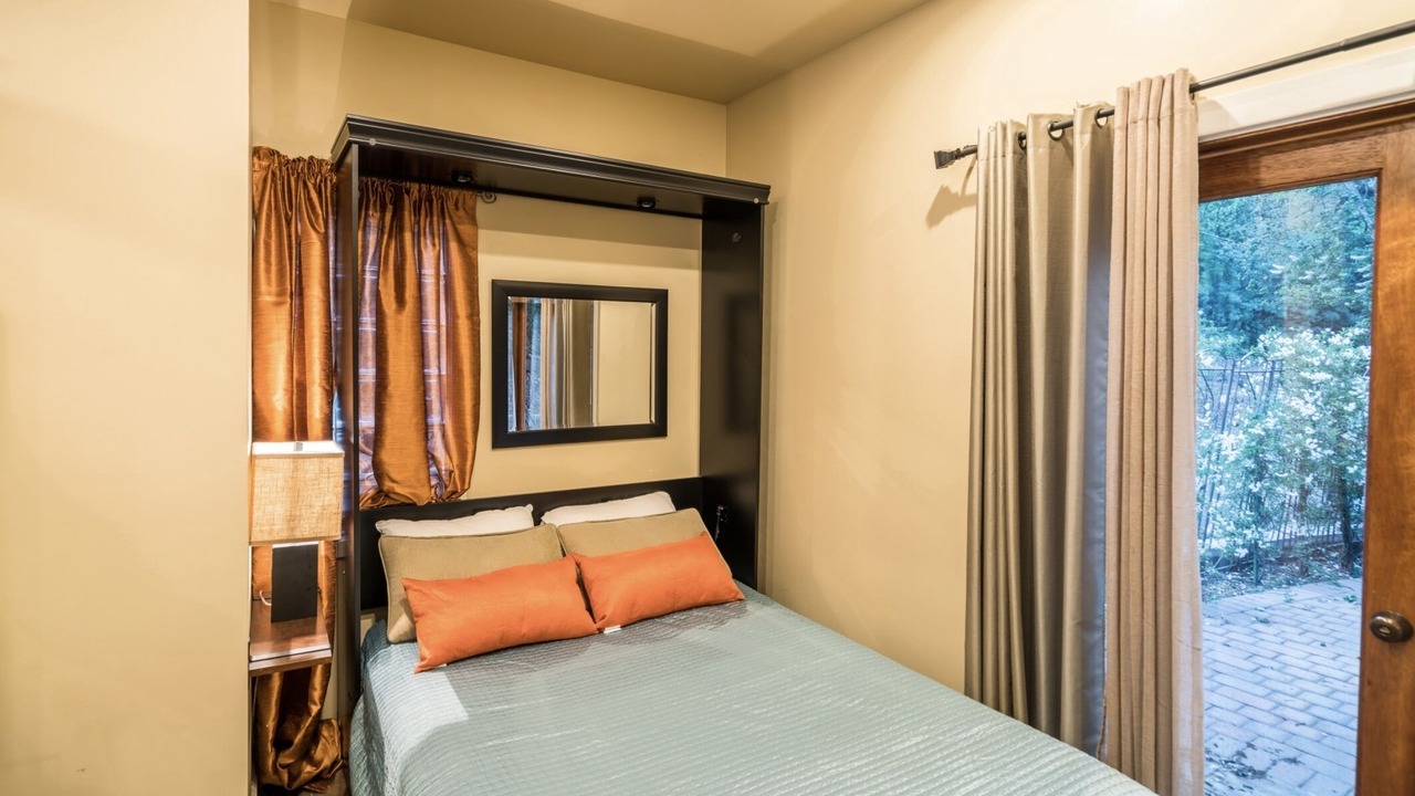 Photo of Bedroom in Los Gatos