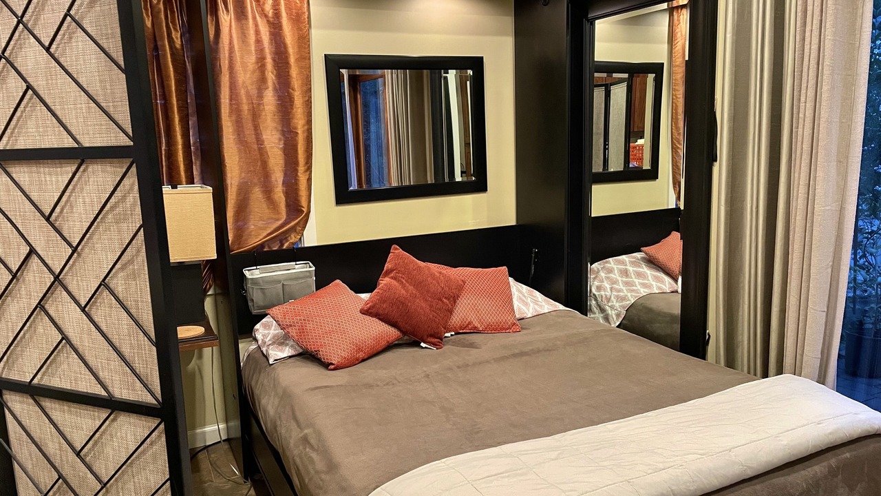 Photo of Bedroom in Los Gatos