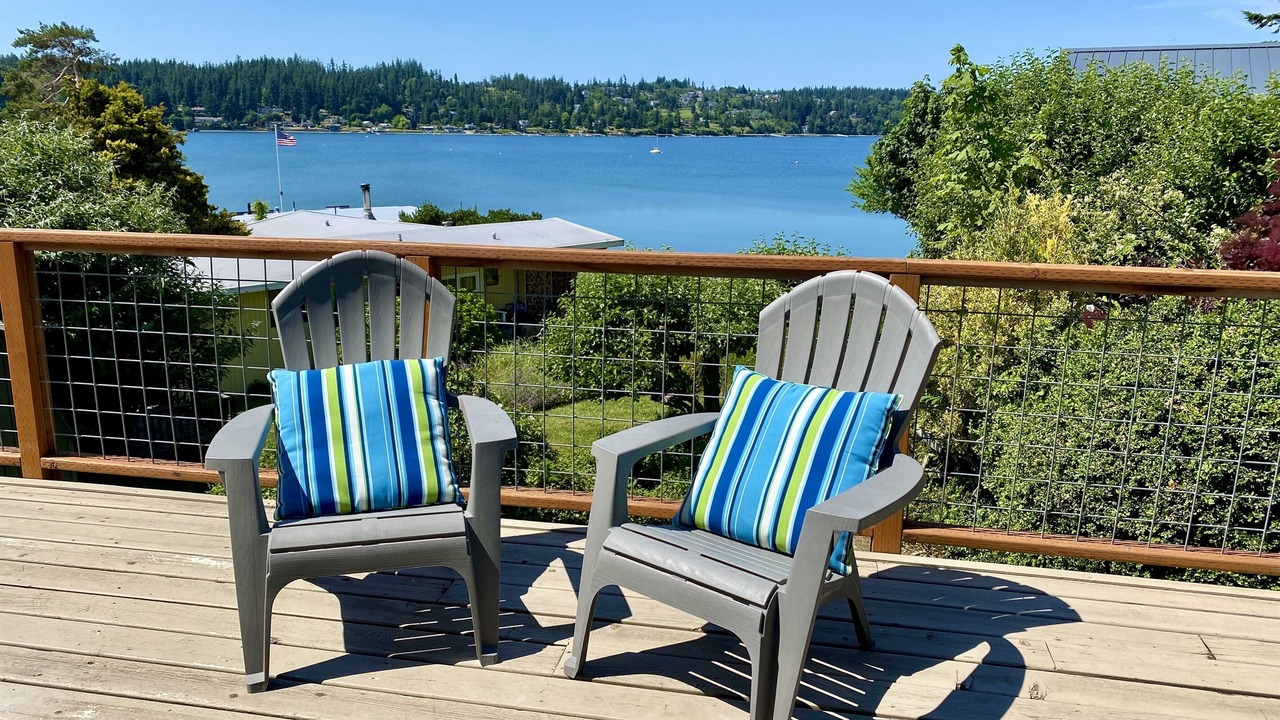 Photo of Others in Freeland