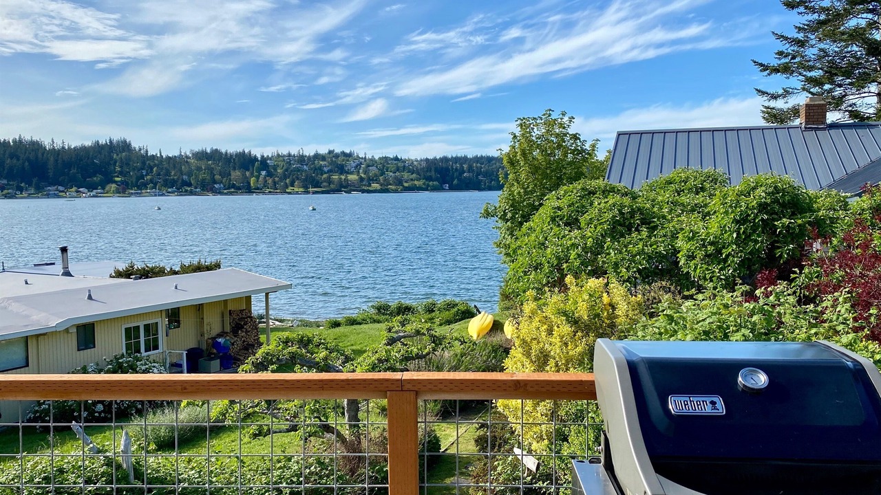 Photo of Others in Freeland