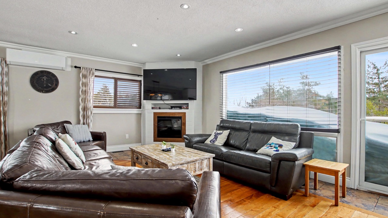 Photo of Livingroom in Swiss Meadows