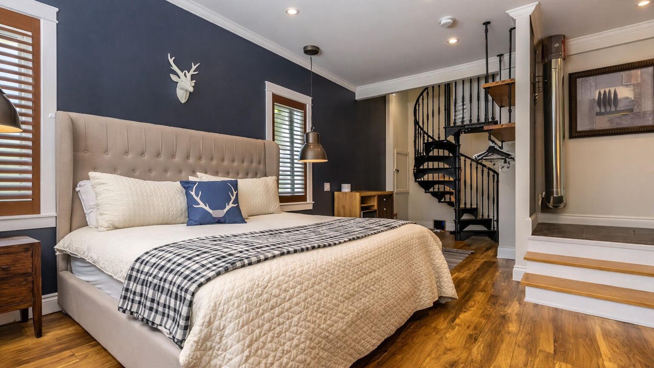 Photo of Bedroom in Swiss Meadows