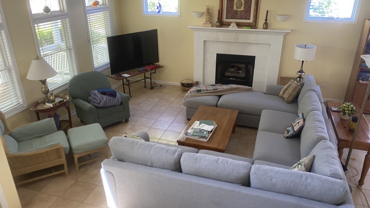 Photo of Livingroom in Michigan City