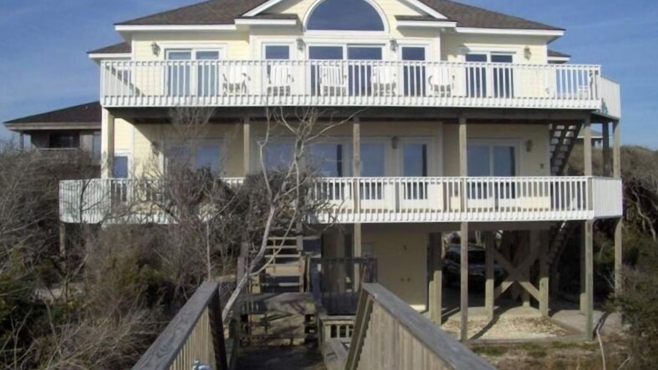 Photo of Others in Pine Knoll Shores