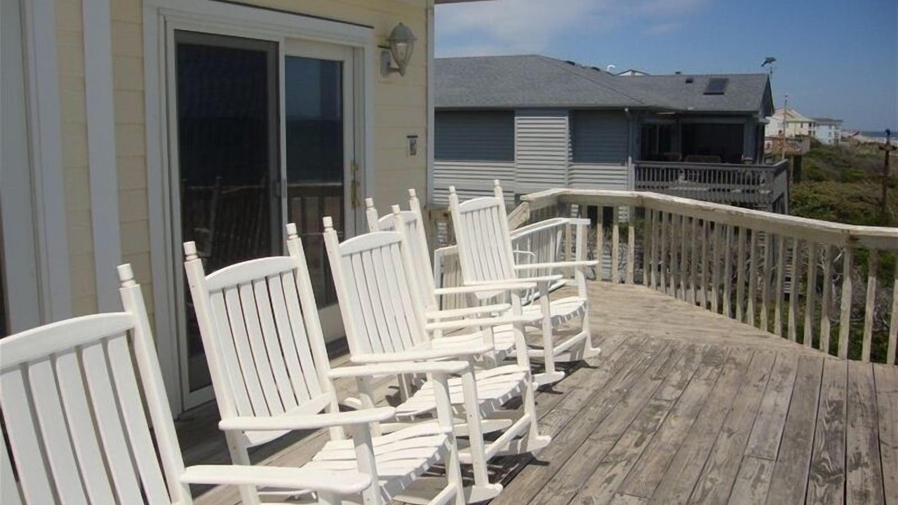 Photo of Others in Pine Knoll Shores