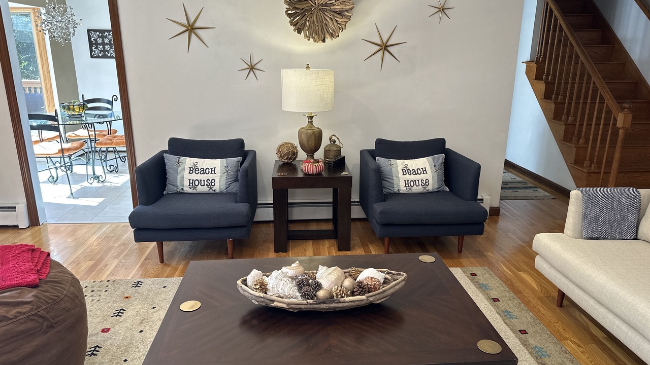 Photo of Livingroom in Cotuit