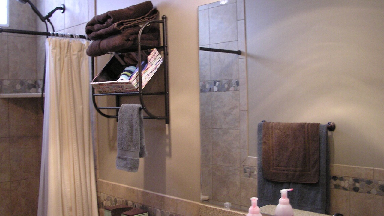 Photo of Bathroom in Dillon