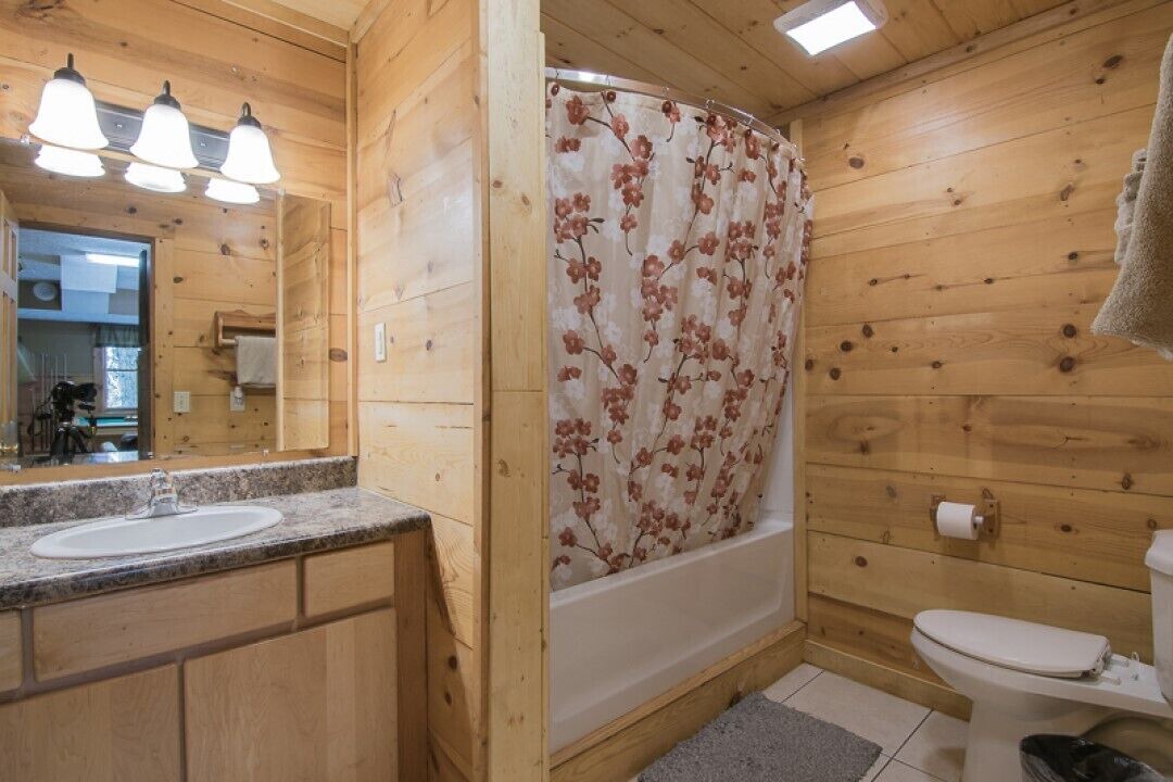 Photo of Bathroom in Wears Valley