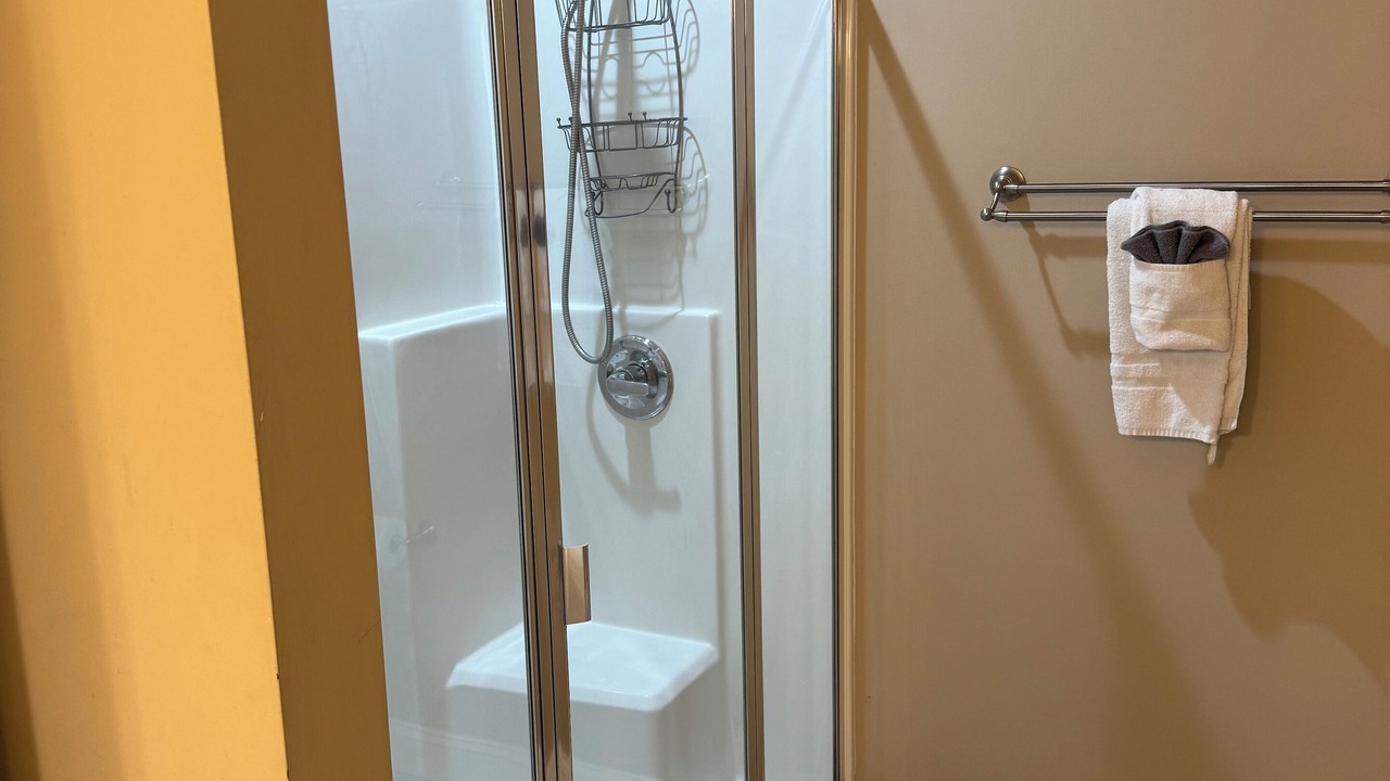 Photo of Bathroom in La Follette