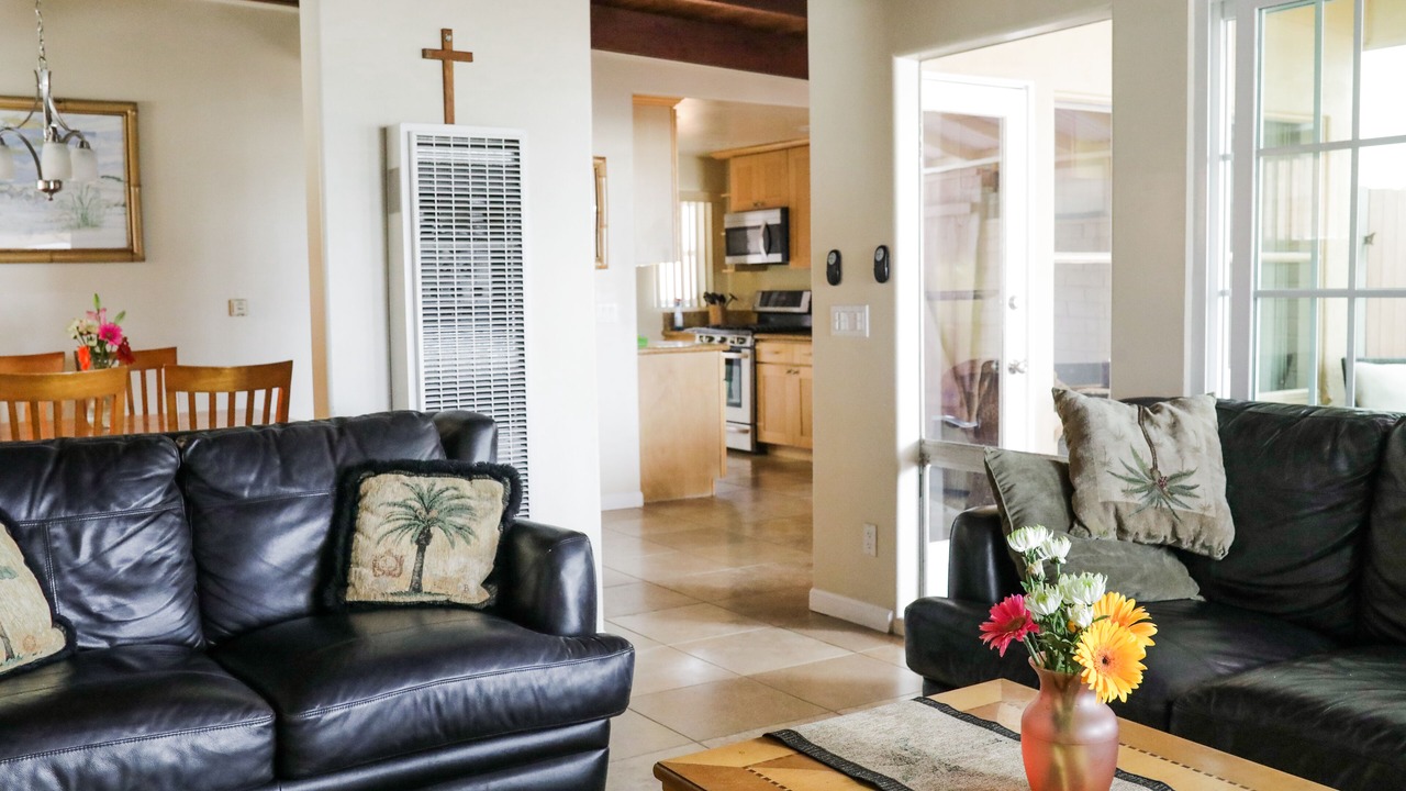 Photo of Livingroom in South Mission Beach