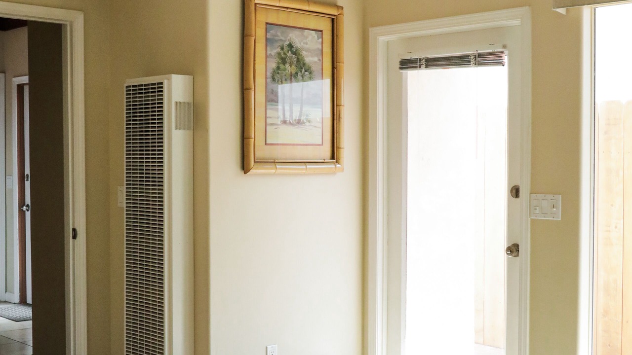 Photo of Bedroom in South Mission Beach
