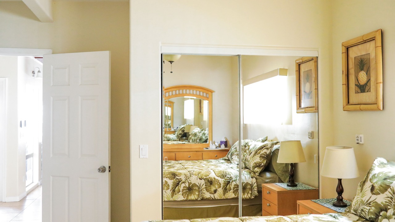 Photo of Bedroom in South Mission Beach