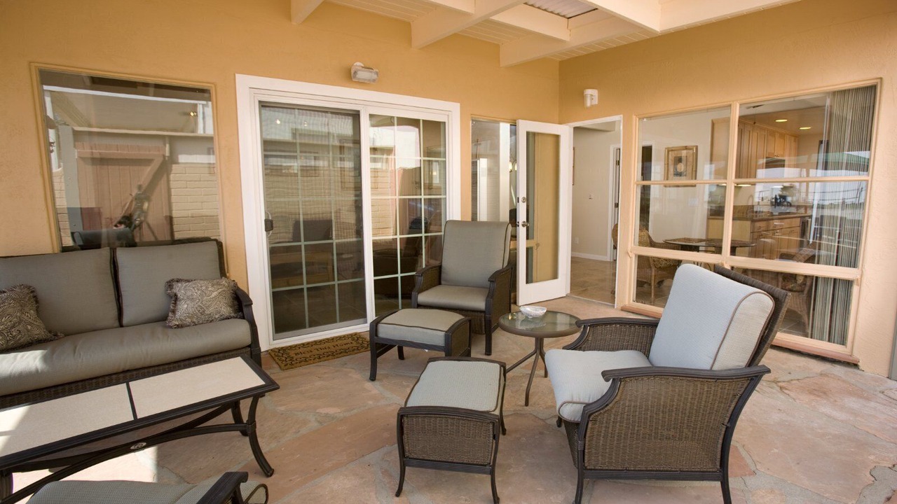 Photo of Patio Balcony in South Mission Beach
