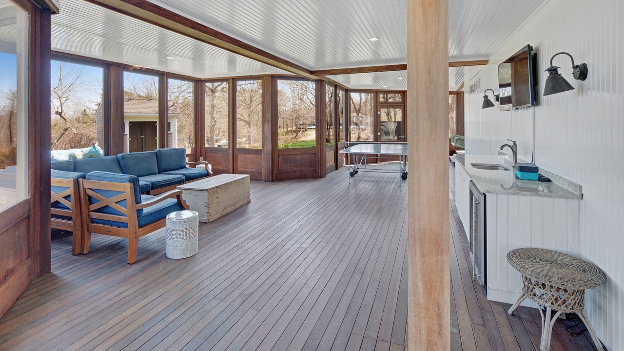 Photo of Livingroom in Edgartown