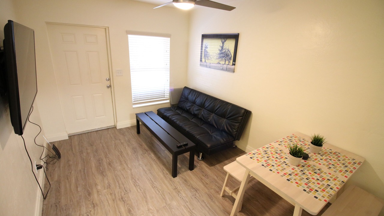 Photo of Livingroom in Little Ranches