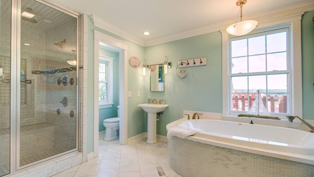 Photo of Bathroom in Coopertown