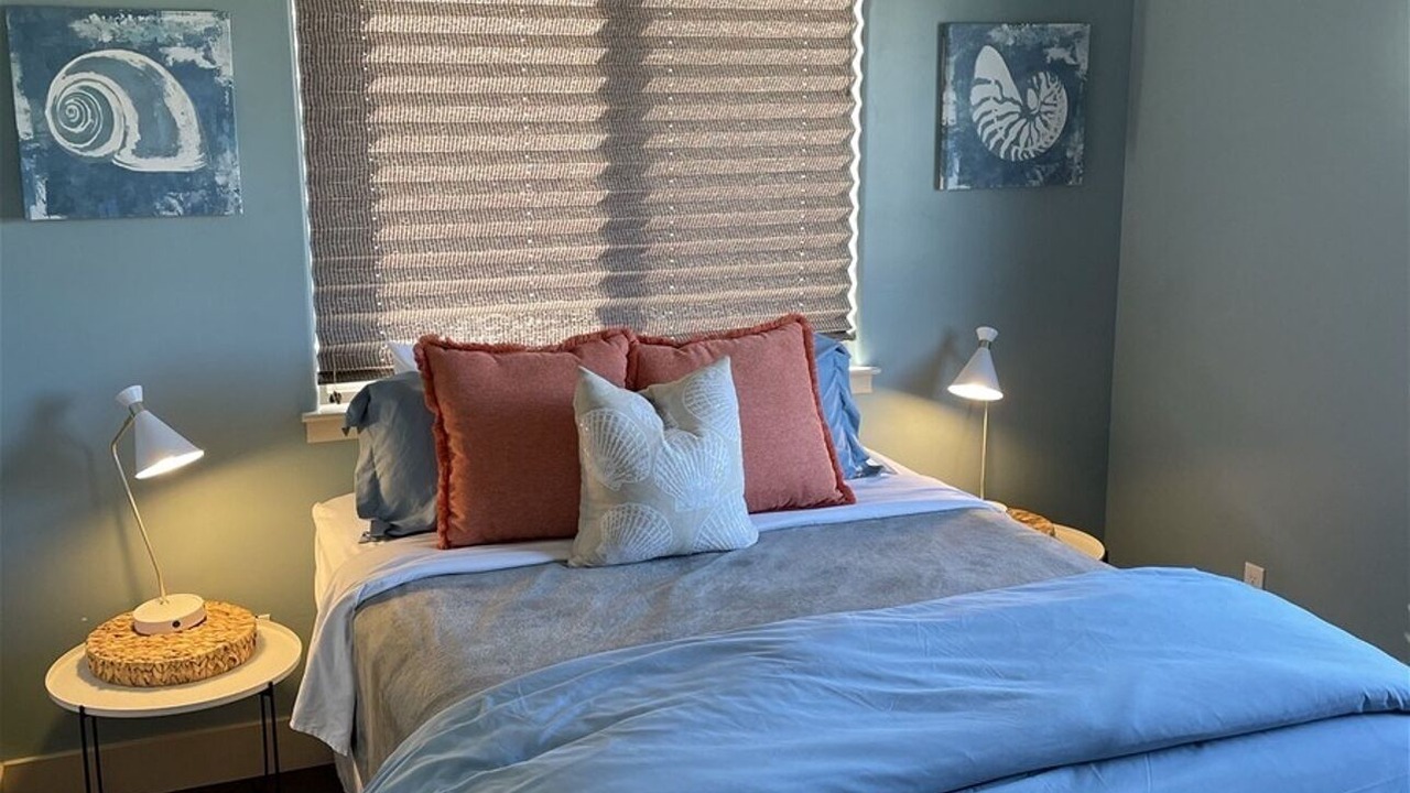 Photo of Bedroom in Downtown